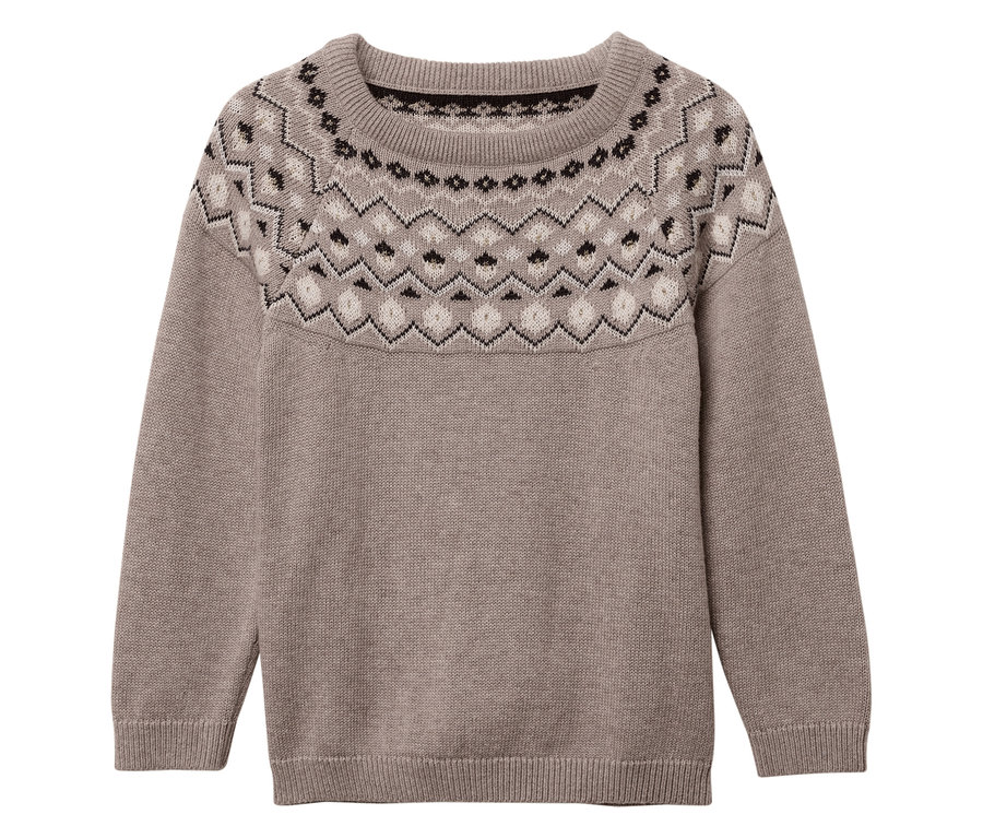Grauer Pullover mit Rundhalsausschnitt und geometrischem Muster um den Hals.