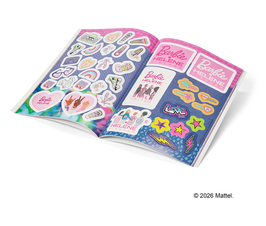 Aufgeschlagenes Stickerheft mit Barbie und Helene Fischer Motiven, darunter Herzen, Sterne und Musikinstrumente.