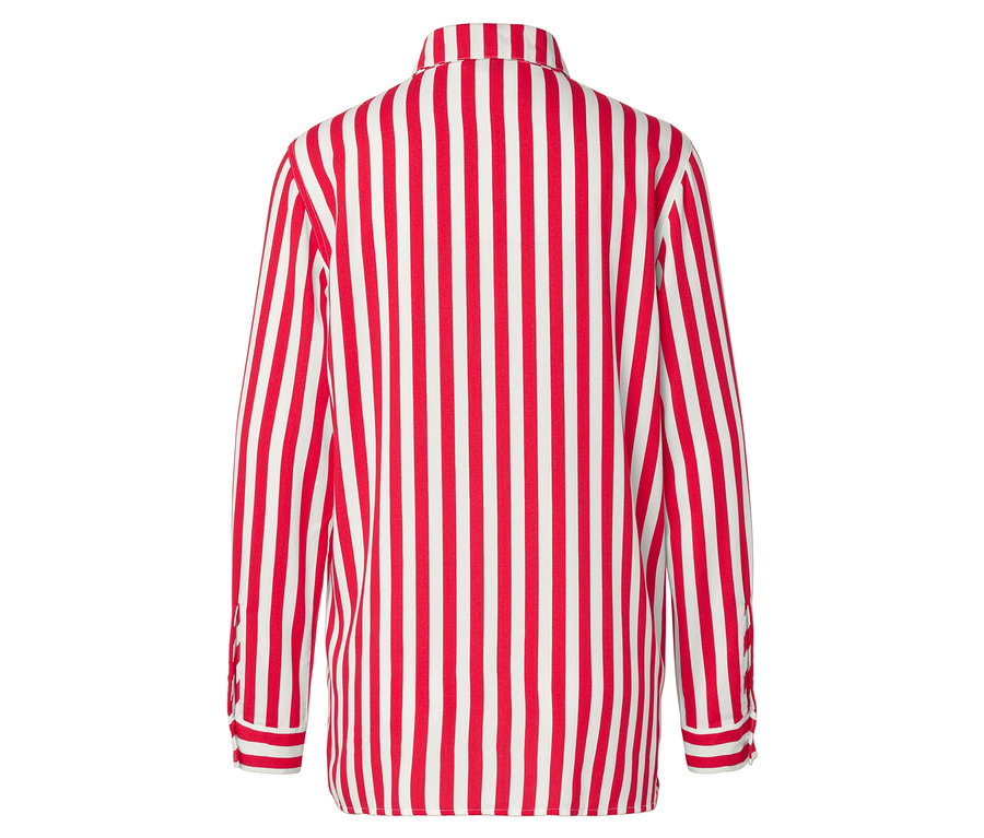 Rückansicht eines langärmligen Hemdes mit roten und weißen Streifen.