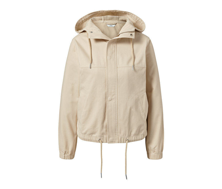 Beige Webjacke mit Kapuze.