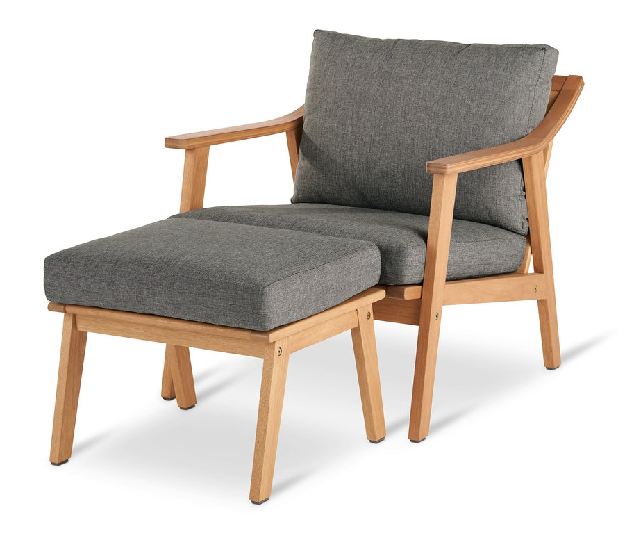 Relaxsessel mit Fußteil und Relax-Komfort-Kissen.
