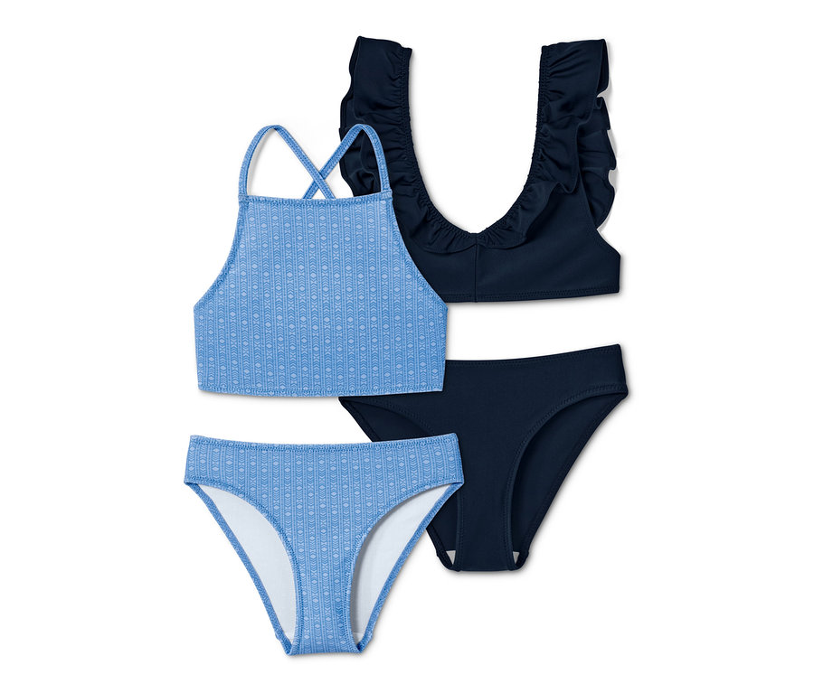 Bikini-Set: blaues Oberteil mit Muster und marineblaue Hose.