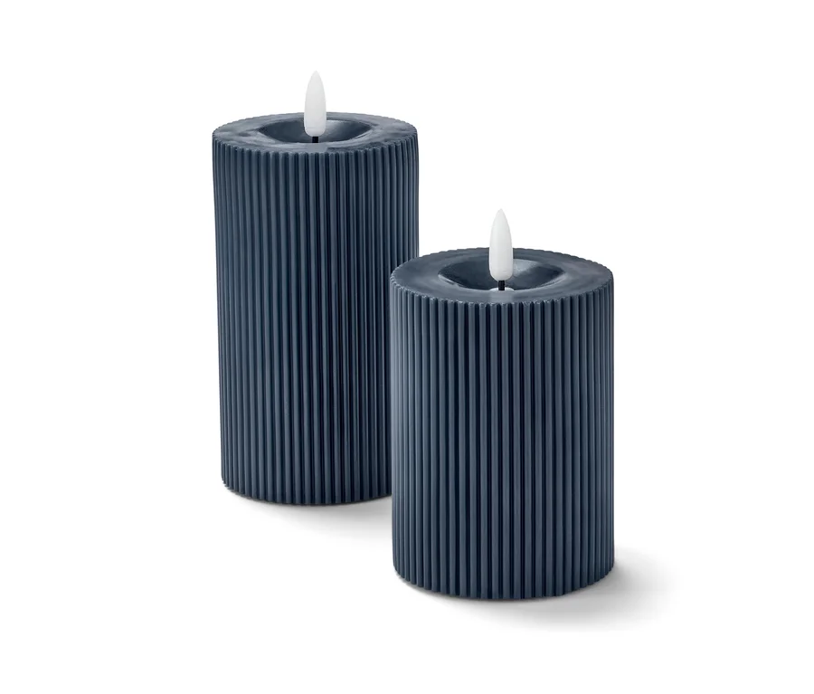 2 LED-Echtwachskerzen, blau bei Tchibo kaufen