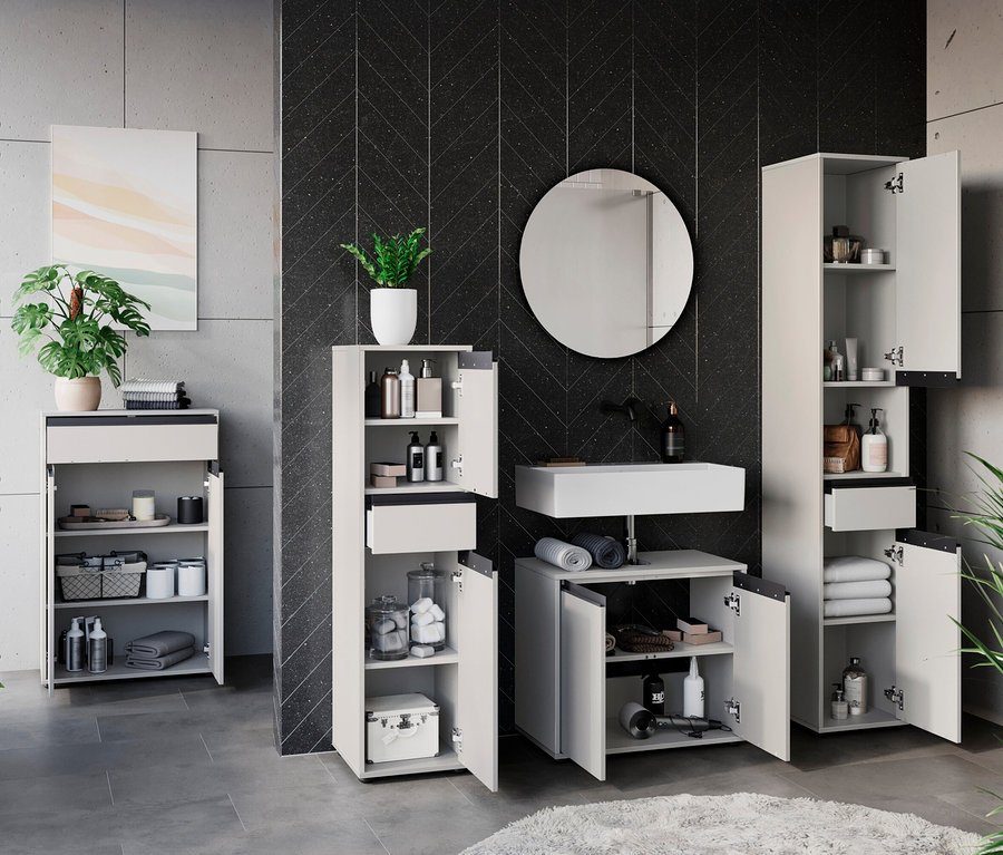 Badezimmer mit Waschbeckenunterschrank »Lemont« in Steingrau, Schränken und Spiegel.