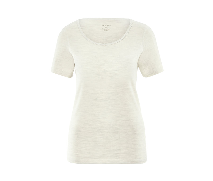 Ein cremefarbenes Merino-Funktionsshirt mit kurzen Ärmeln.