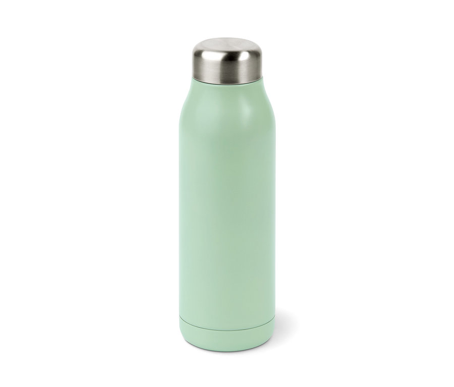 Eine hellgrüne Isolier-Trinkflasche mit silbernem Deckel.