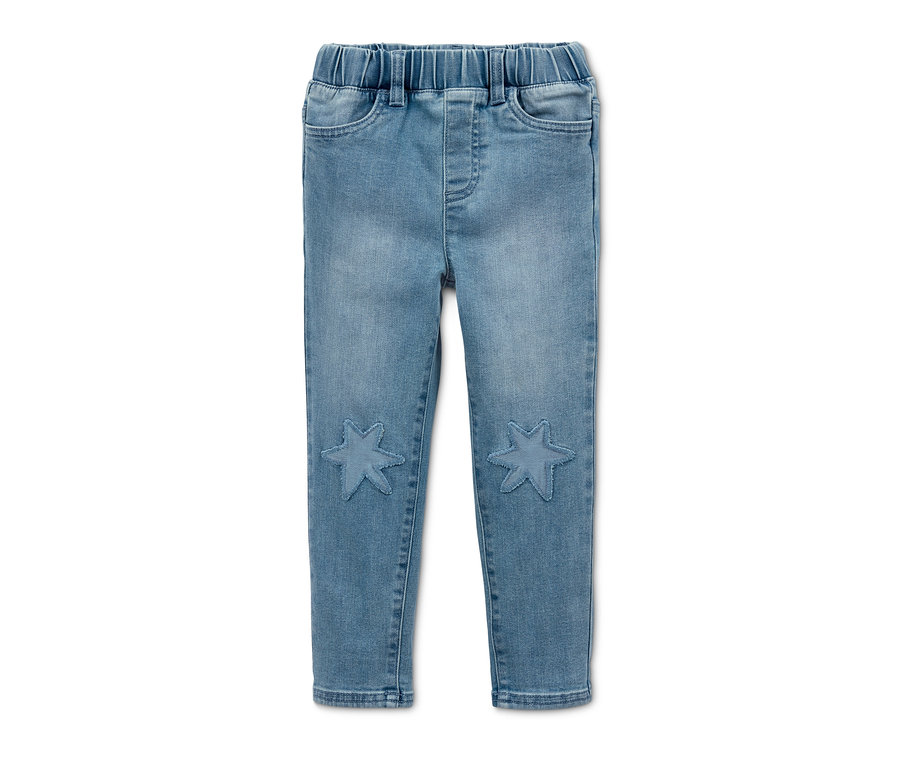 Blaue Schlupfdenim mit Sternen auf den Knien.