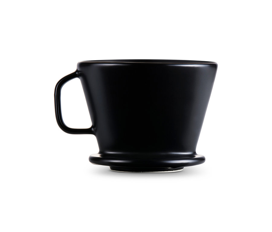 Detailaufnahme eines schwarzen Kaffee Handfilters Gr. 2.