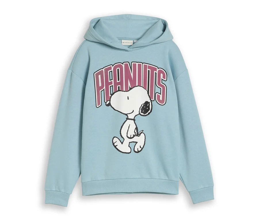 Hellblauer Hoodie mit Snoopy-Print und dem Schriftzug 'PEANUTS'.
