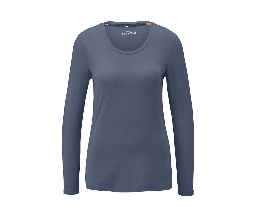Blauer, langärmliger Pyjama.