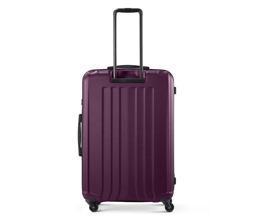 Rückansicht eines großen Hartschalen-Koffers mit ausgezogenem Griff.