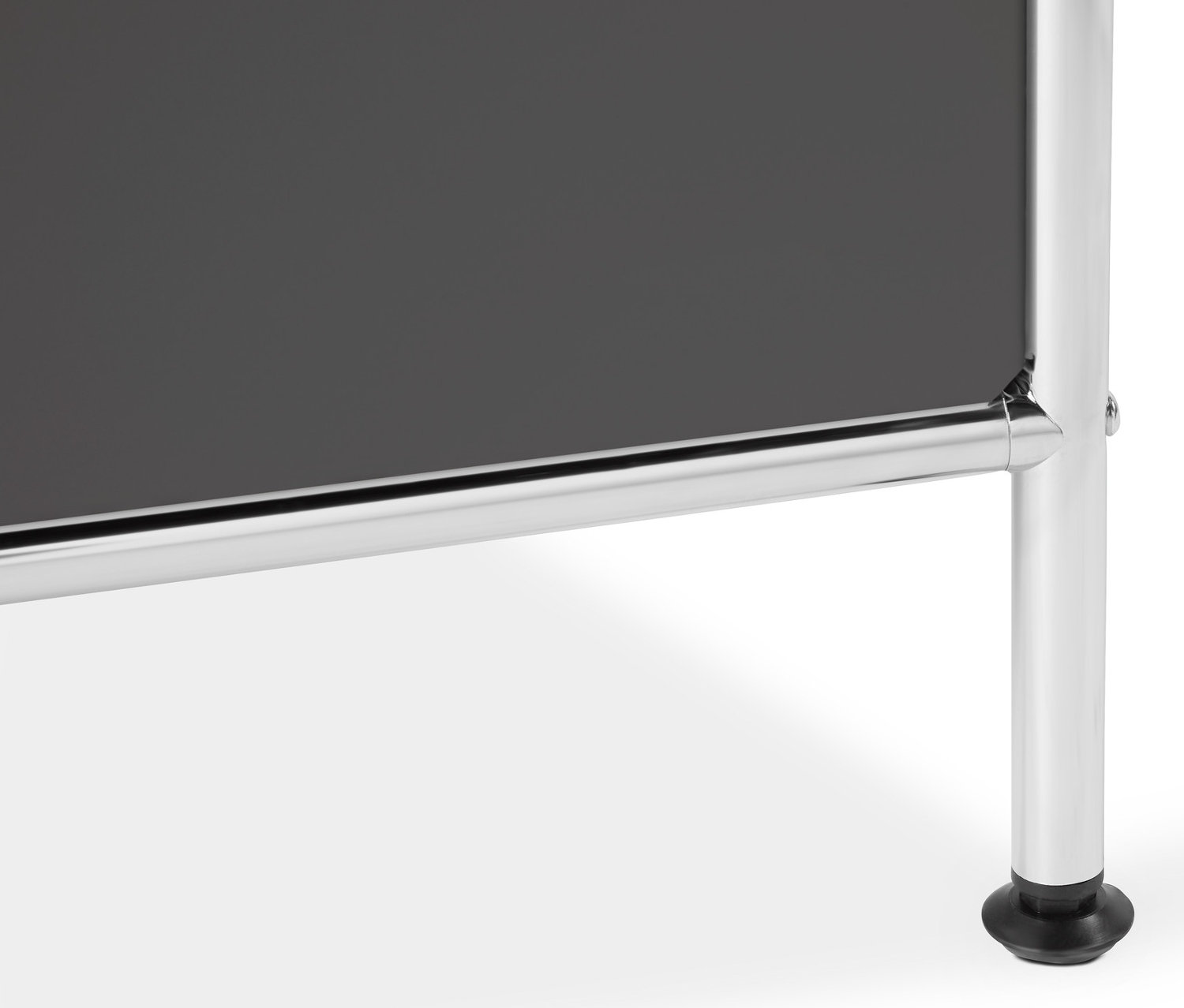 Thumbnail - Tchibo - Sideboard Metall »Cn3« groß mit 6 Klappenfächern - 190x40x89,5cm - chrom - Stahl / Aluminium / Kunststoff