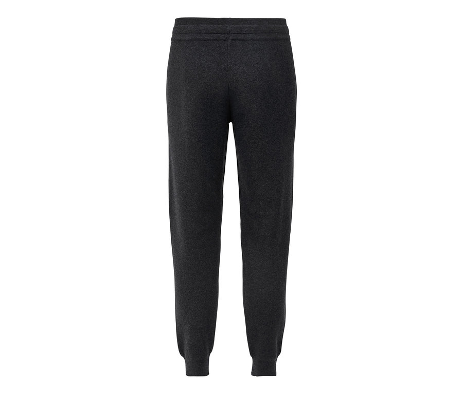 Detailansicht von hinten einer Strick-Homewearhose.