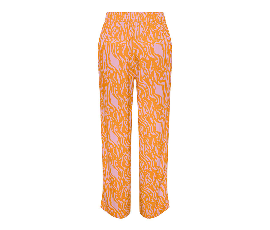 Eine Webhose mit orange-lila Muster.