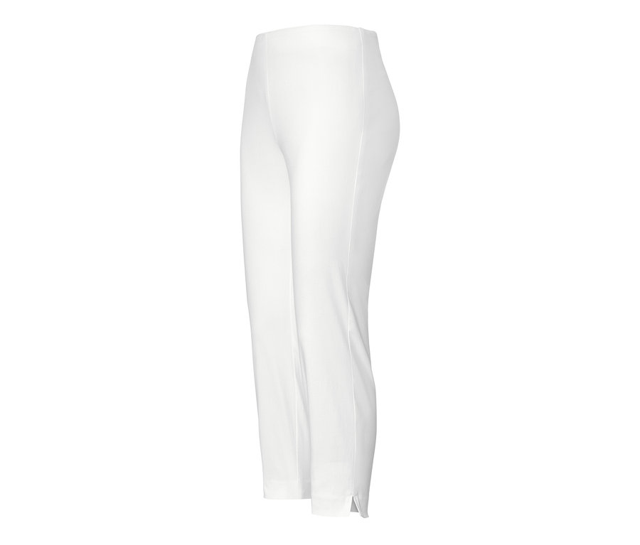 Weiße 7/8-Stretchhose.