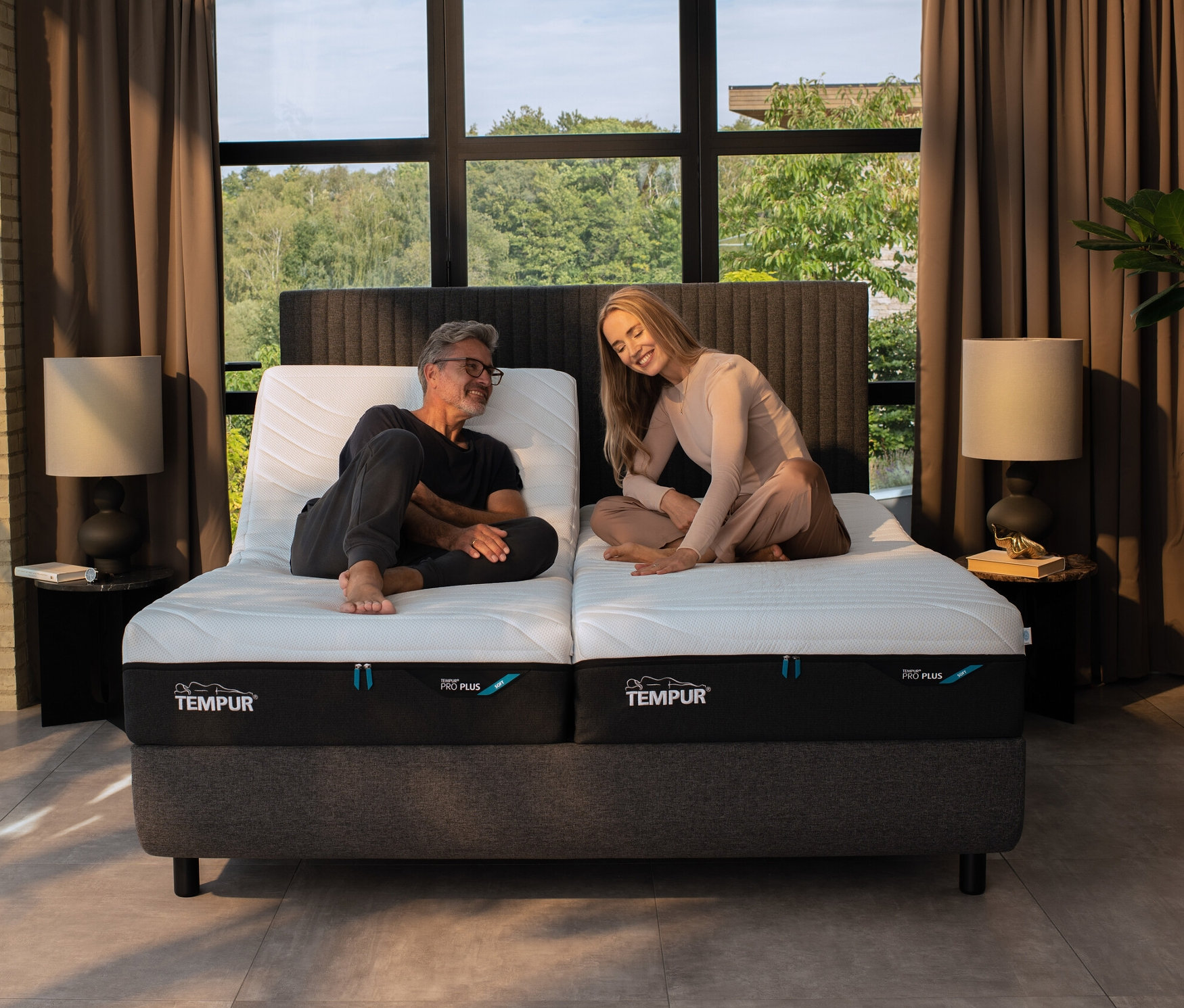 Thumbnail - Tempur® Systemrahmen »Flex 2000« elektrisch verstellbarer Lattenrost - grau