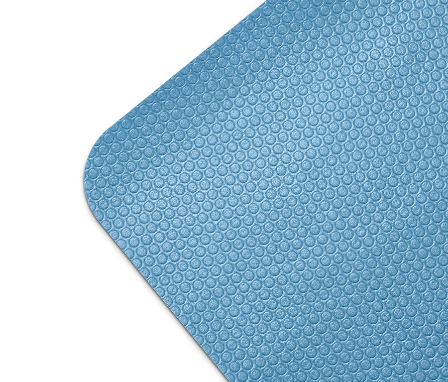 Detailaufnahme einer blauen Yoga- und Fitnessmatte.
