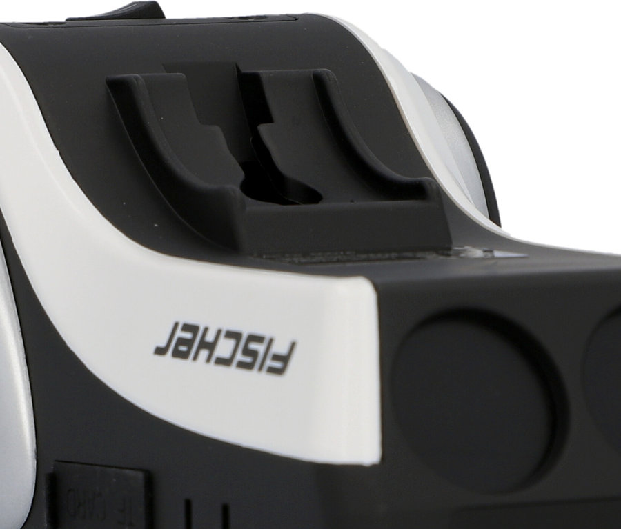 Nahaufnahme eines schwarzen und weißen Fischer-Produkts mit Befestigung.