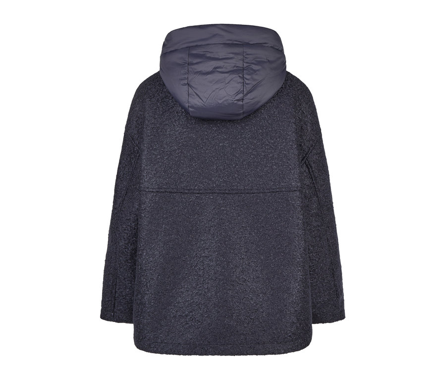 Dunkelblaue Barbara Lebek Bouclé-Wolljacke von hinten mit glatter, gepolsterter Kapuze.