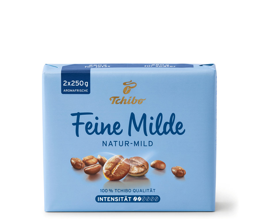 Eine Packung Tchibo Feine Milde gemahlener Kaffee, 2x250g. Auf der Packung sind Kaffeebohnen abgebildet.