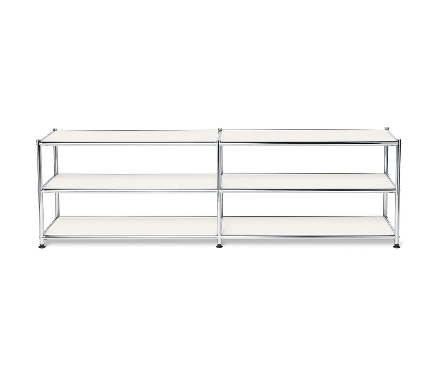 Zwei offene, weiße Metall-Lowboards »CN3«.