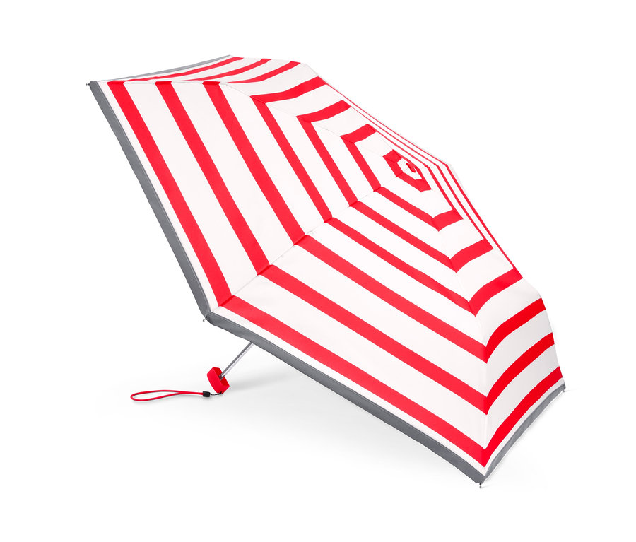 Taschenschirm mit roten und weißen Streifen.