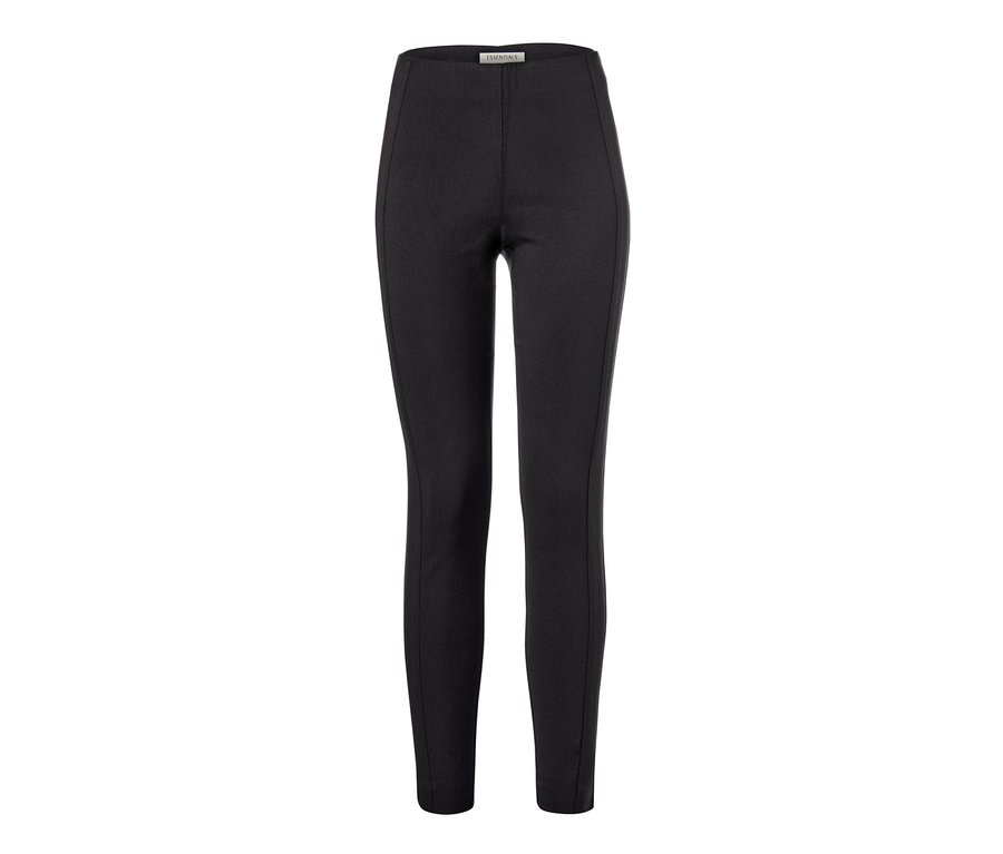 Schwarze Stretchhose.