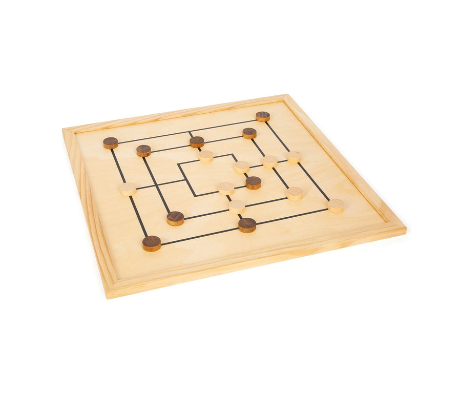 Spielbrett mit braunen und hellen Holzspielsteinen auf weißem Hintergrund, aus der small foot Spielesammlung, 20 Klassiker.