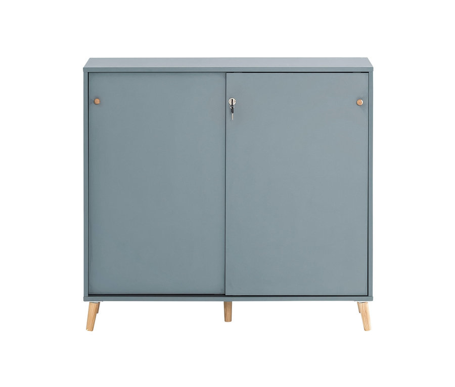 Blauer Schiebetürenschrank »Serie 500« mit Holzfüßen.