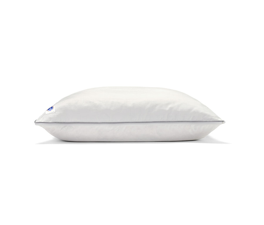 Ein Temprakon Ergonomic Kissen auf einem weißen Hintergrund.