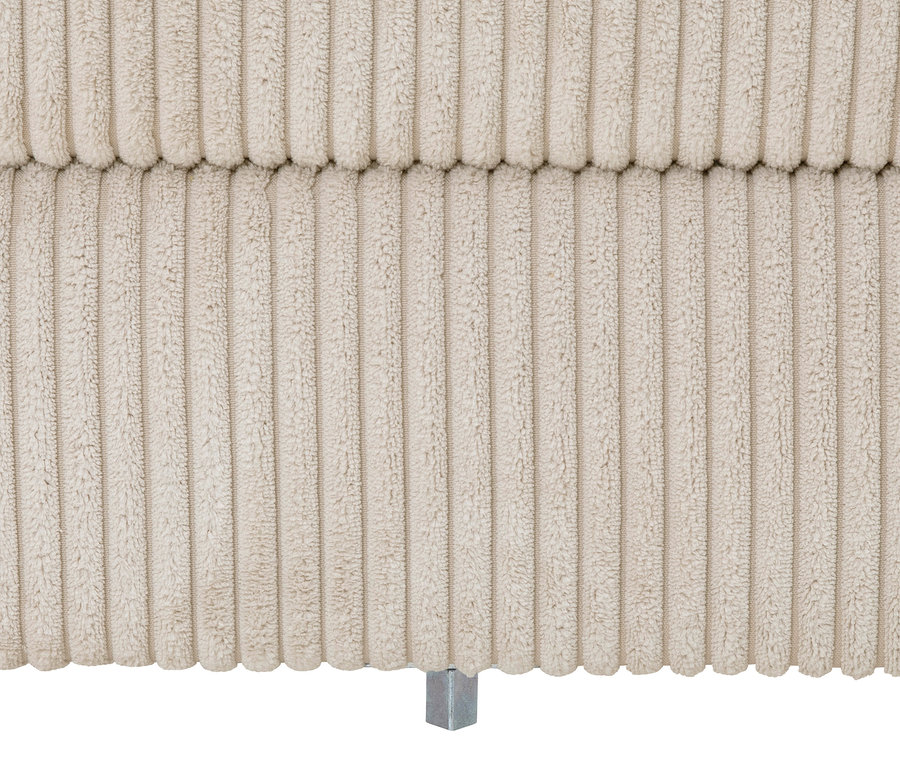 Detailansicht des creme-farbenen Federkern Eck-Schlafsofas »Jenna«.