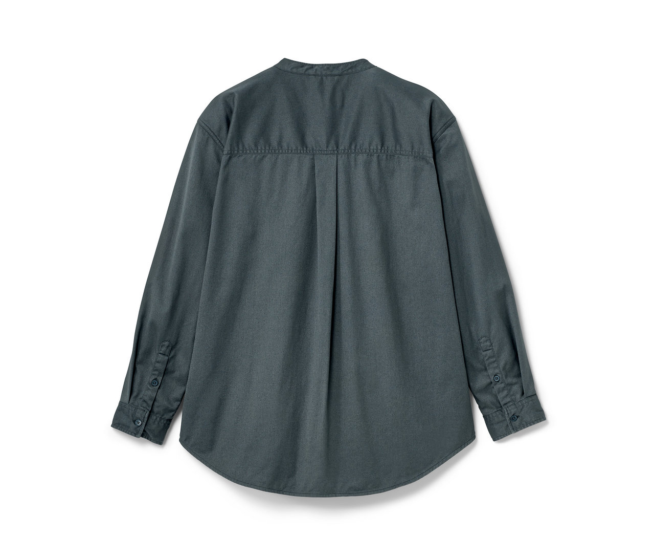 Rückansicht der NAH/STUDIO Hemdbluse aus nachhaltiger Baumwolle, stone blue.