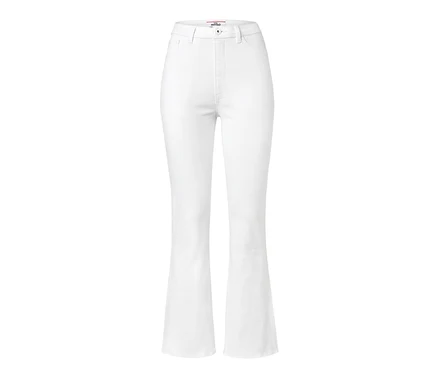 Weiße ausgestellte Jeans.