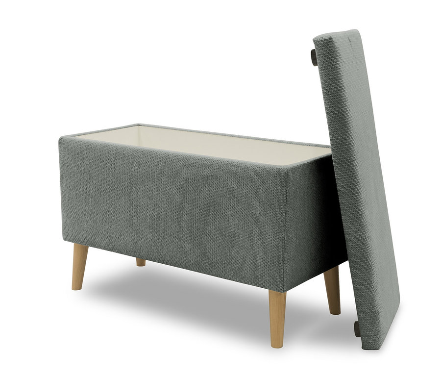 Grauer DOMO Hocker mit Staufach und offenem Deckel.