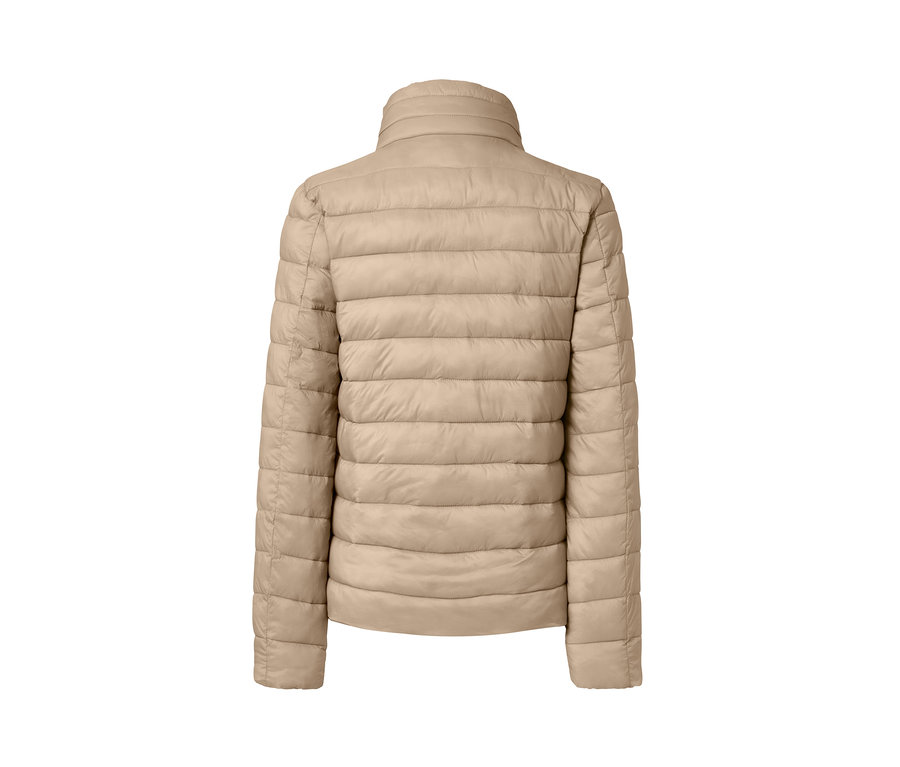 Beige Steppjacke mit Strickkragen von hinten.