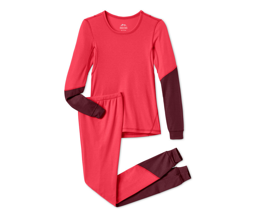 Rote Thermo-Funktionsunterwäsche mit langen Ärmeln und Hosen.
