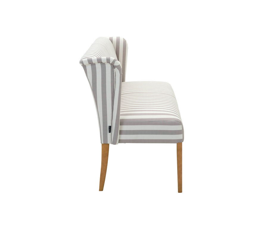 Detailaufnahme der Polsterbank »Hendrick« mit greige-weiß gestreiften Bezug.