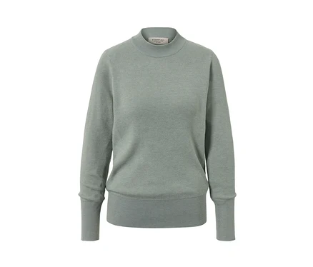 Ein grüner Strickpullover.
