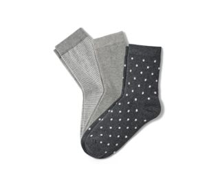 1x grau meliert-weiß gestreift, 1x grau meliert, 1x dunkelgrau meliert mit weißen Punkten