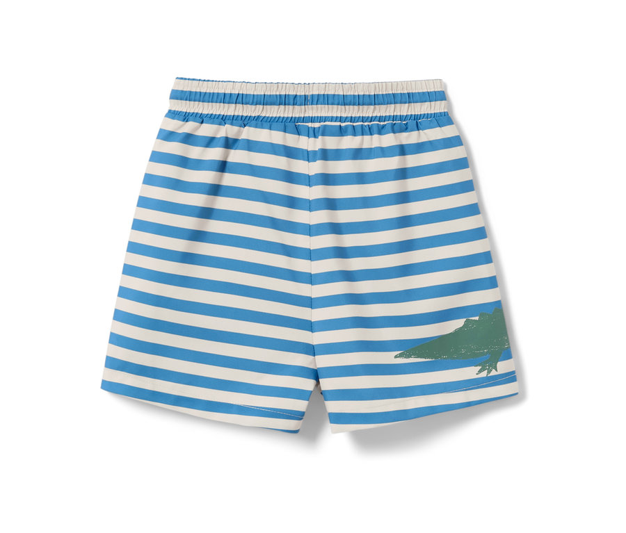 Kinder-Boardshorts mit blau-weissen Streifen und grünem Krokodil.