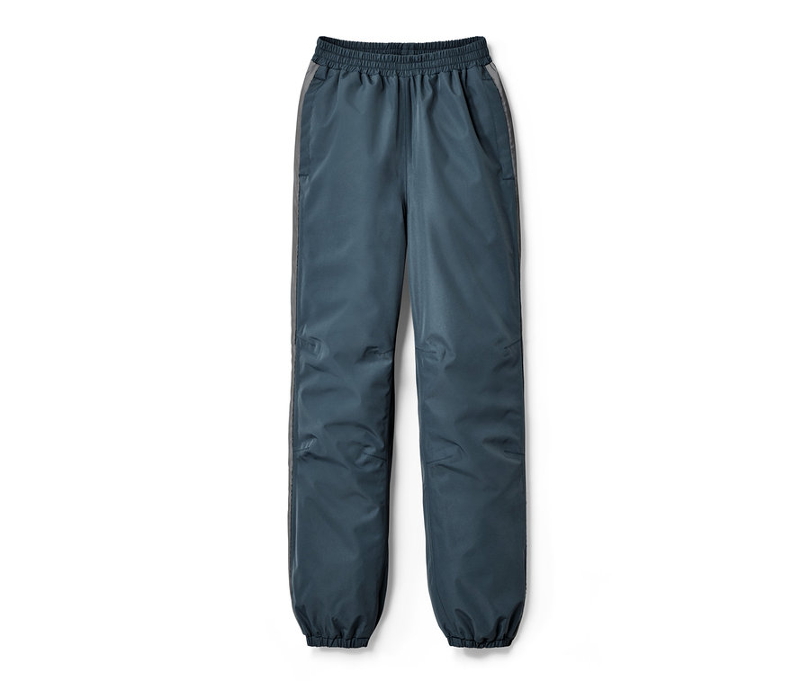 Eine Kinder-Regenhose.