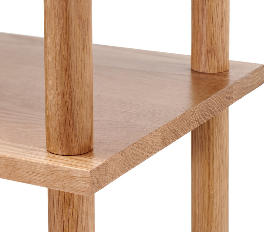 Detailaufnahme eines Standregals.