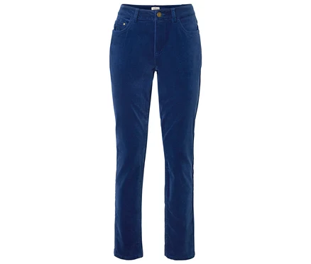Blaue Cordhose mit geradem Bein und Taschen vorne.