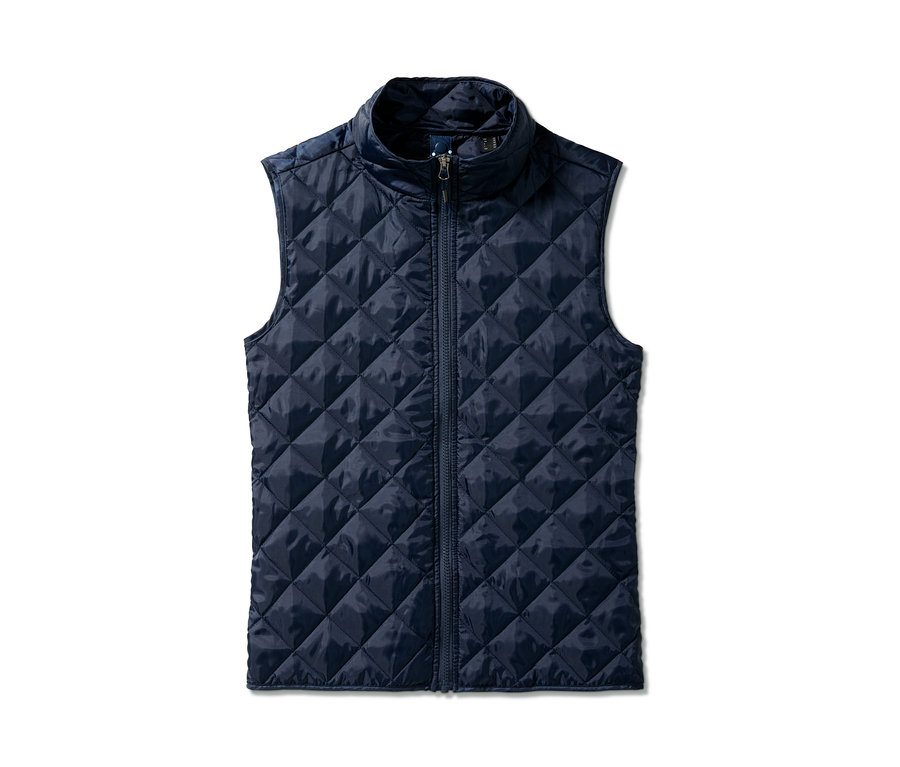 Eine marineblaue Steppweste mit Reißverschluss in der Mitte.