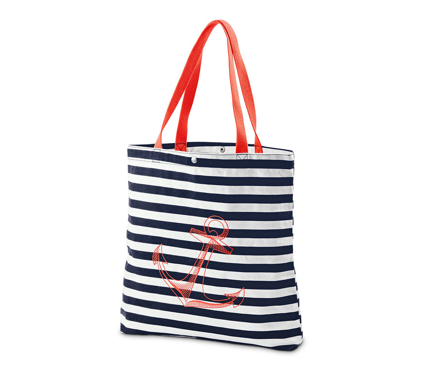 Gestreifte Tasche mit rotem Anker und roten Henkeln.
