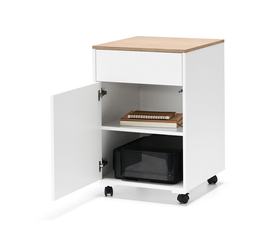 Ein geöffneter Officeschrank mit Drucker, Büchern und Notizblock.