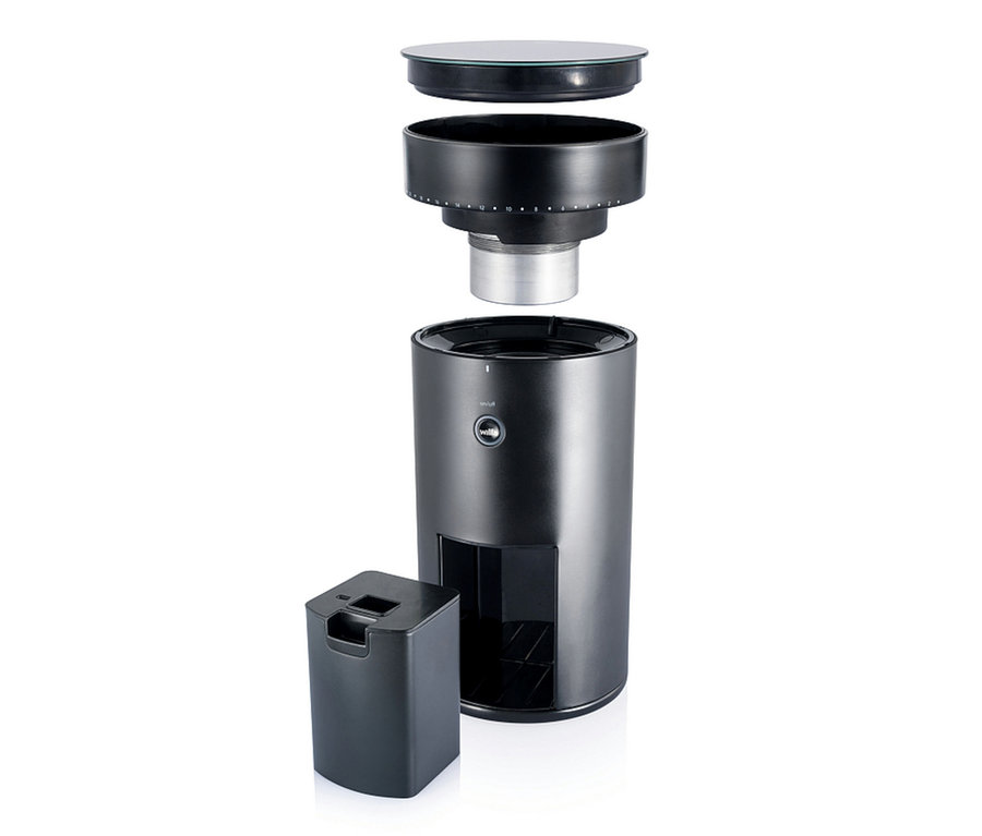 Eine auseinandergebaute Wilfa Kaffeemühle »Svart Uniform+«.