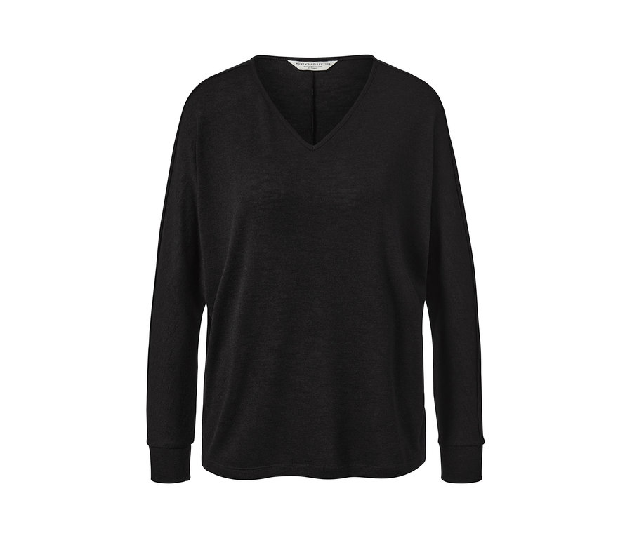 Schwarzes Fledermausshirt.