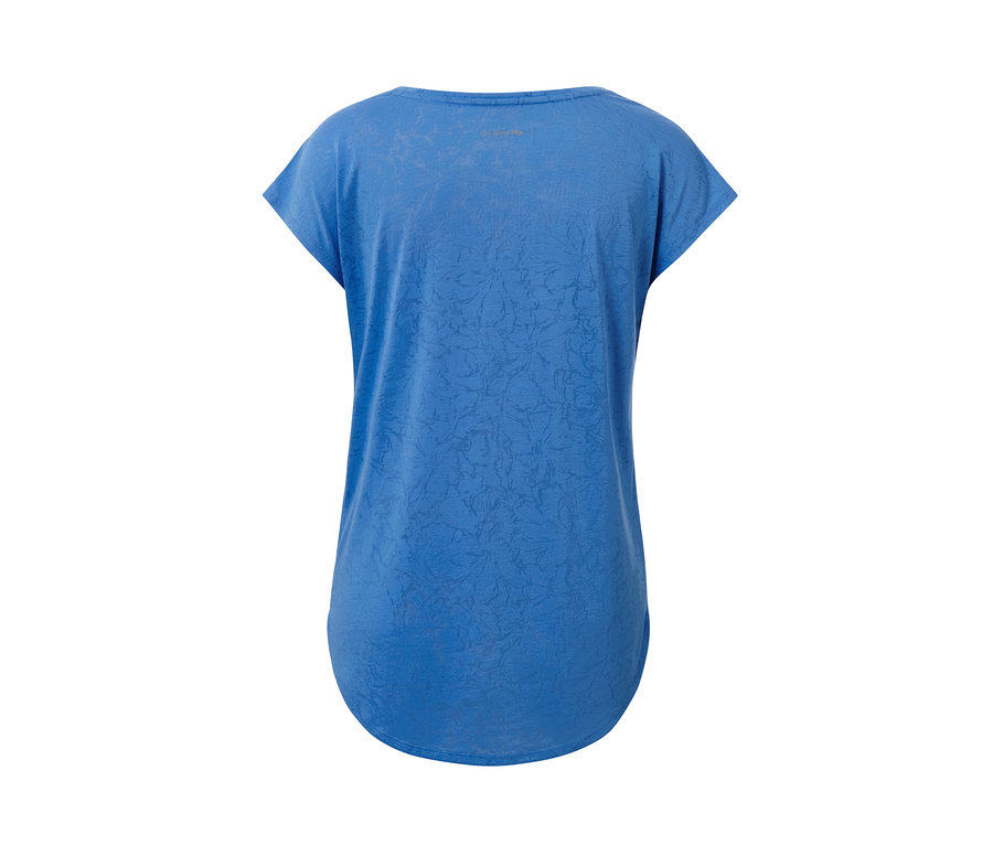 Blaues Sportshirt.