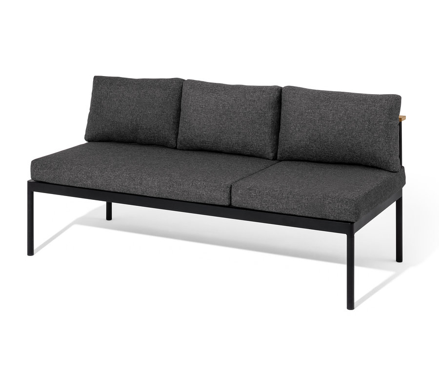 Eine schwarzgraue 2-in-1-Dining-Bank-Liege »Elin« mit drei Kissen.